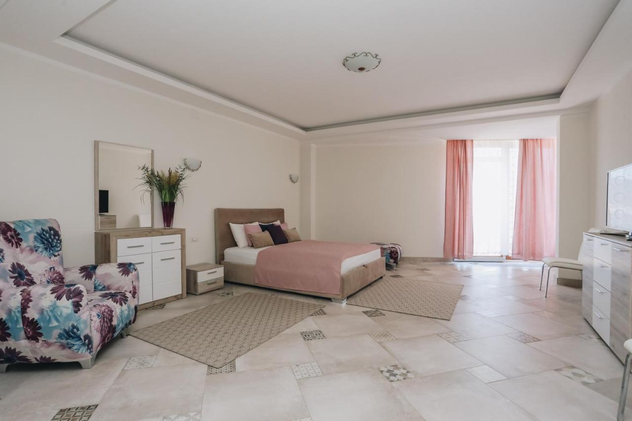 Villa Semiramis Tivat Kültér fotó