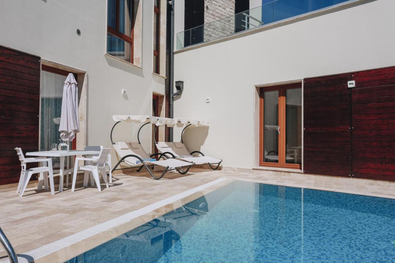 Villa Semiramis Tivat Kültér fotó